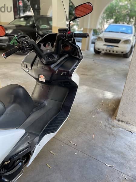 Silverwing 600cc for sale 4