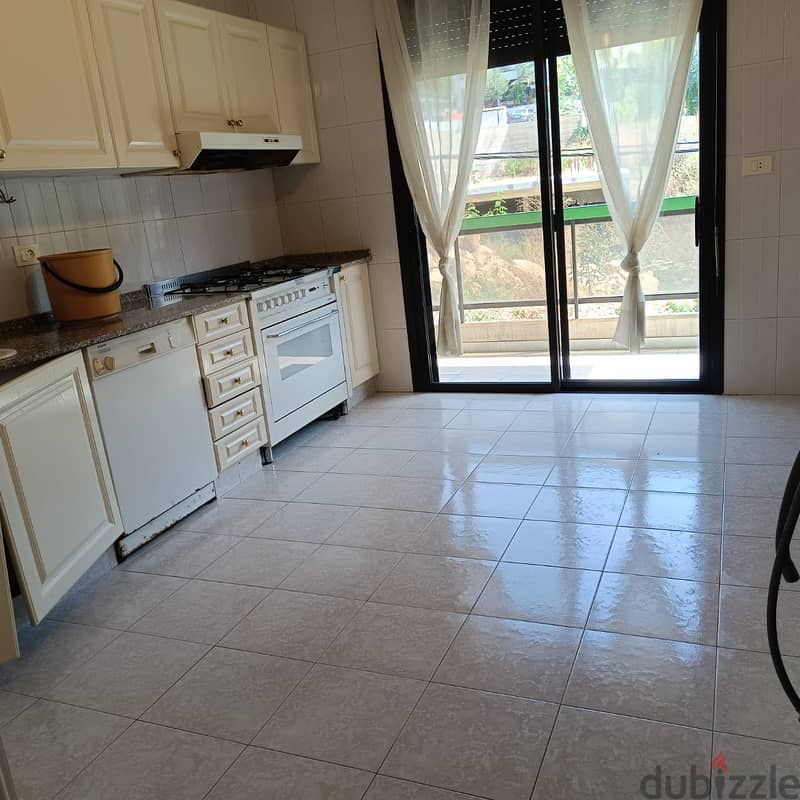 Semi furnished 210m2 apartment+open sea view for rent in Beit El Chaar 4