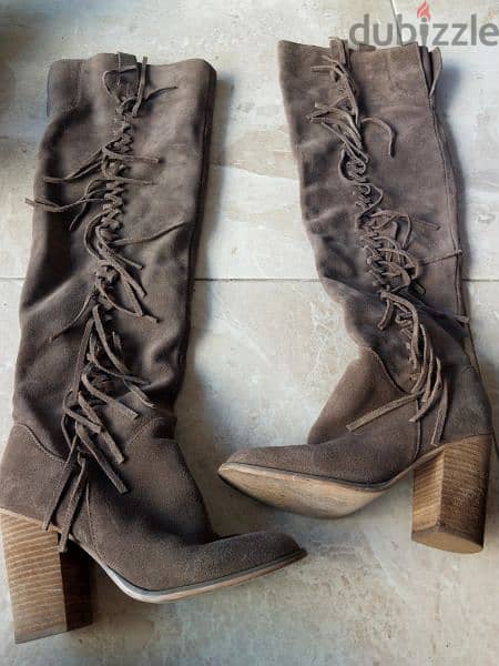 leather and velvet boots 11
