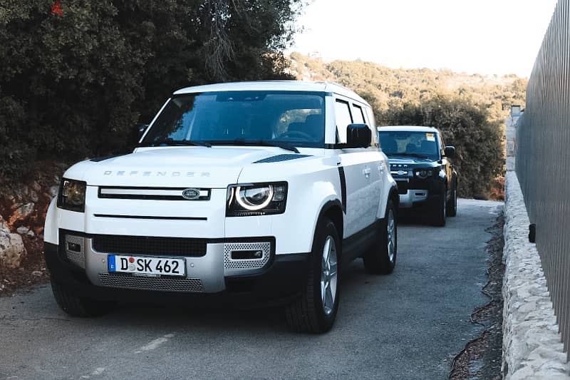 land rover Defender110 ! P400 brand new Full options white in black ...