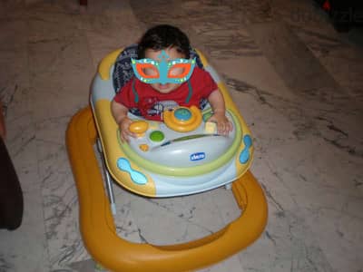 baby walker chicco yopala