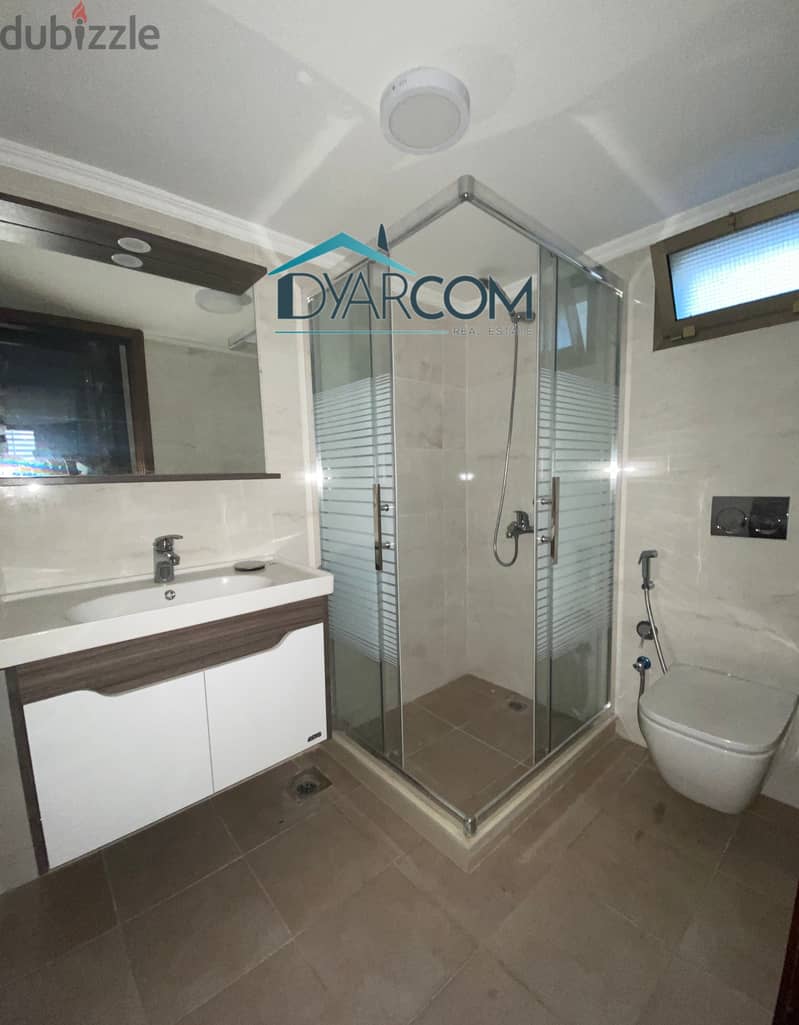 DY1161 - Sodeco Ras el Nabeh Apartment For Sale! 8