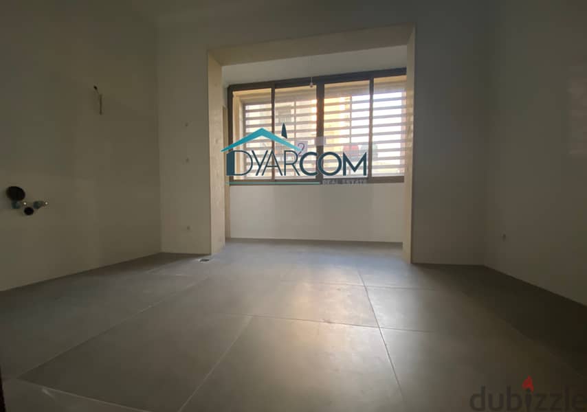 DY1161 - Sodeco Ras el Nabeh Apartment For Sale! 9