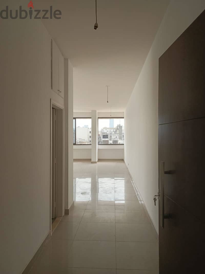 117m2 office for rent+open wide view  in Dawra  مكتب للإيجار في الدورة 3