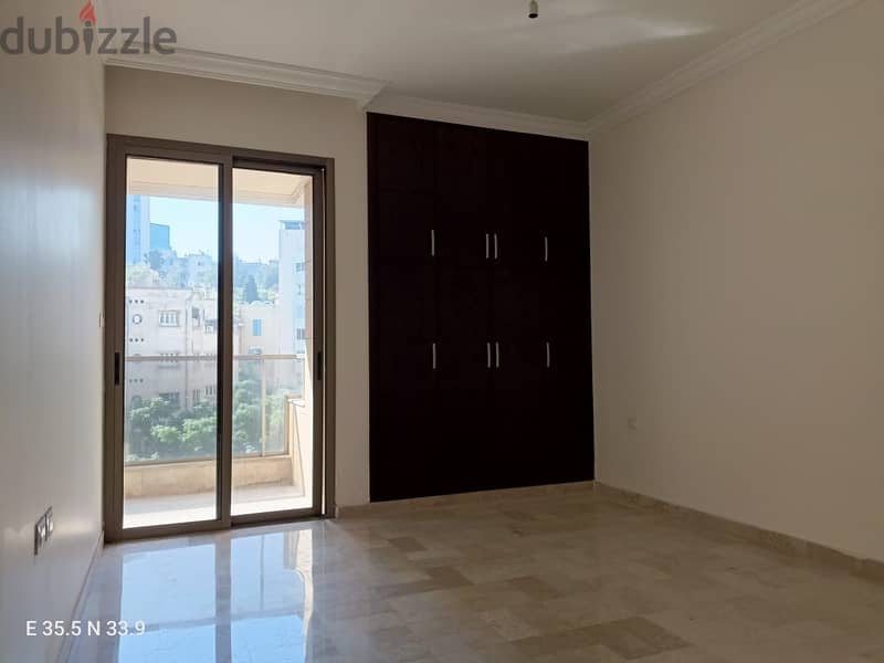 Apartment For Sale in Ain Mreisseh شقق للبيع في عين مريسة 0