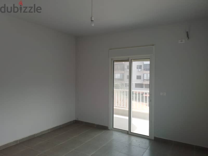 200m2 apartment+60m2 garden+180m2 terrace+open view for sale in Rabweh 4