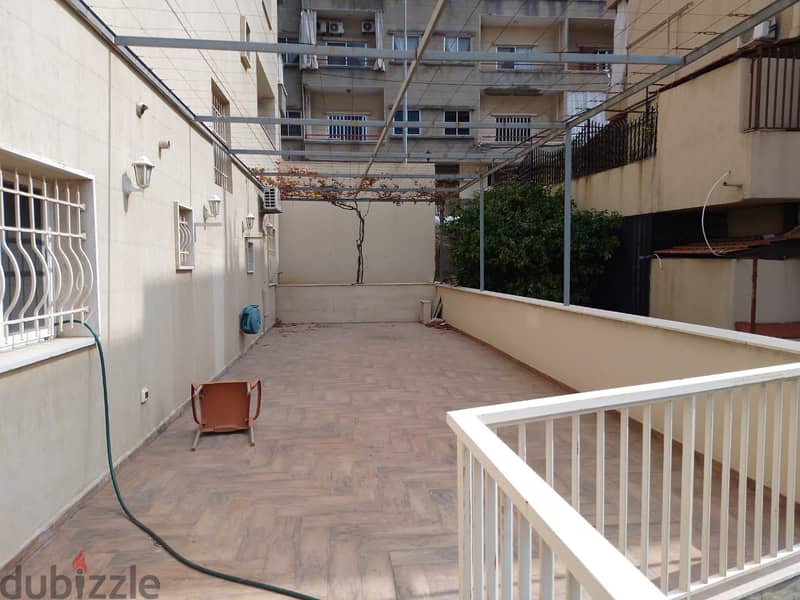 200m2 apartment+60m2 garden+180m2 terrace+open view for sale in Rabweh 5