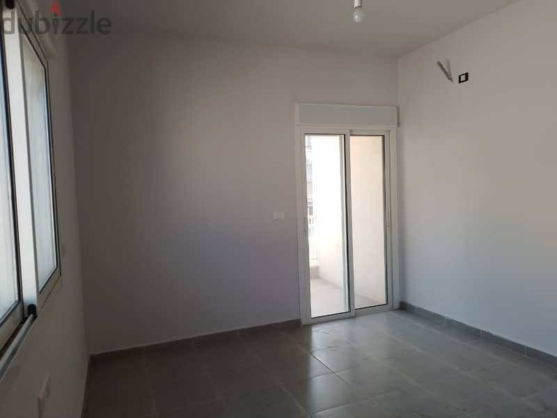 200m2 apartment+60m2 garden+180m2 terrace+open view for sale in Rabweh 6