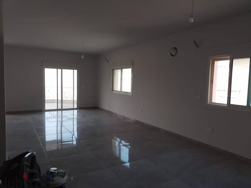 200m2 apartment+60m2 garden+180m2 terrace+open view for sale in Rabweh 14