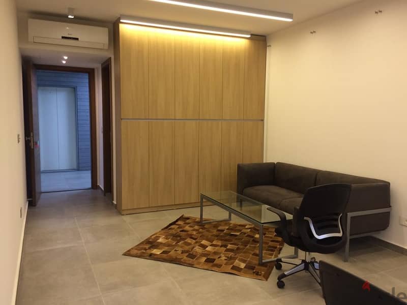 Decorated 47 m2 office for rent in Jdeide مكتب للإيجار في الجديدة 1