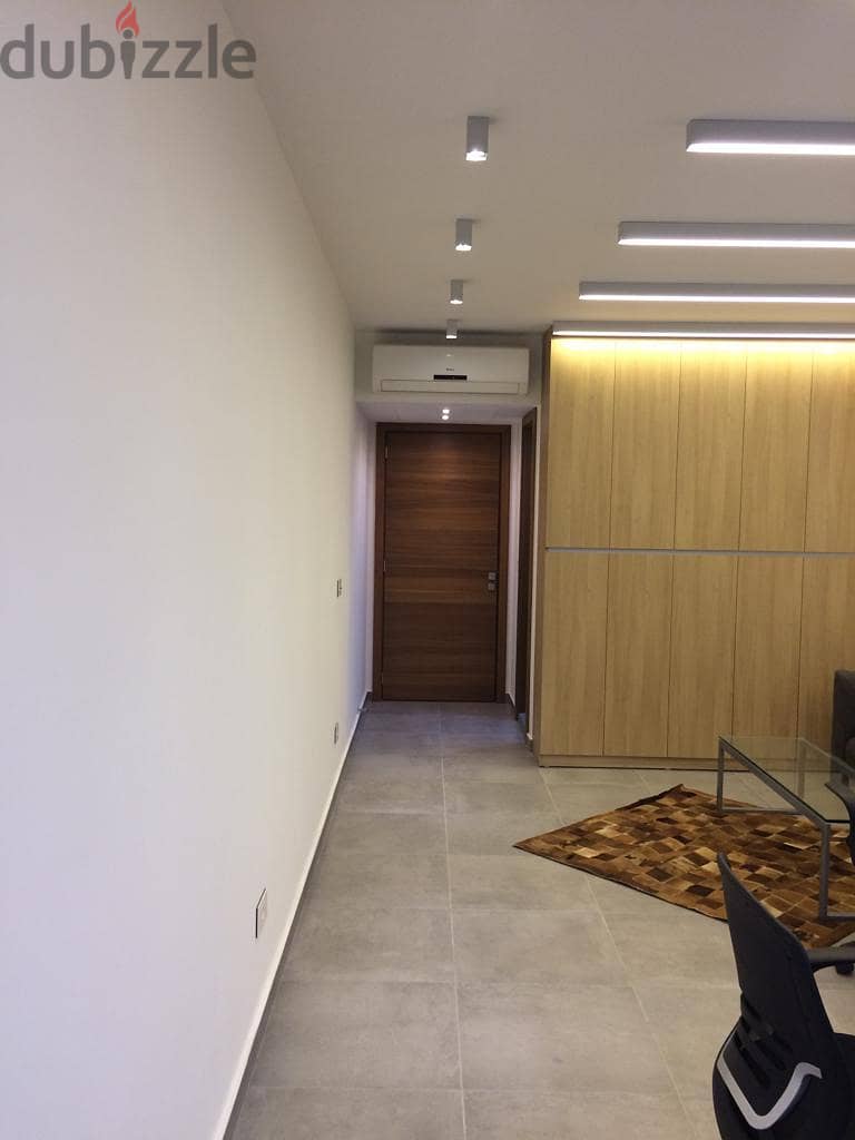 Decorated 47 m2 office for rent in Jdeide مكتب للإيجار في الجديدة 2