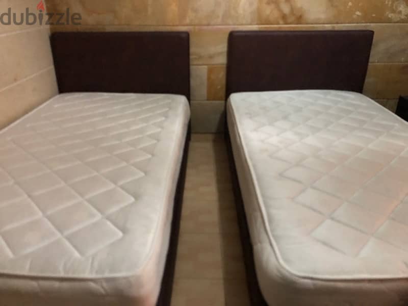 x2 SleepComfort Lilas bed+mattresses 1