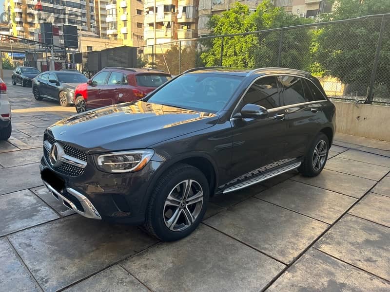 Mercedes -GLC300 4Matic - 1.5 years Integrated Service from Mer. Cmp. 1