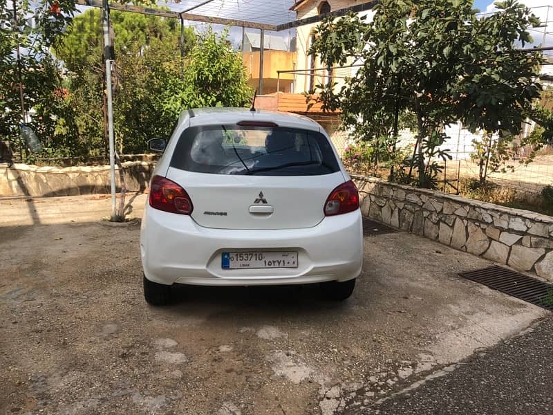 Mitsubishi mirage 6