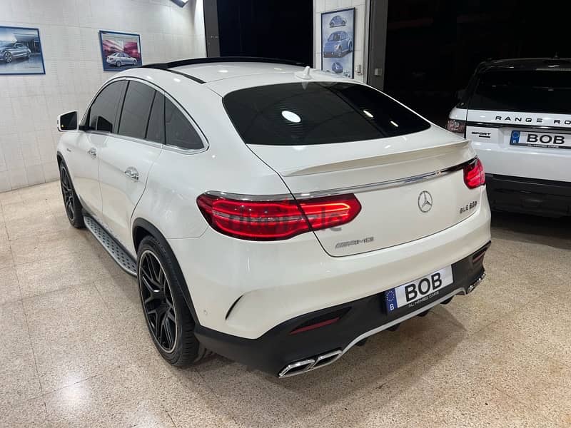 Mercedes Benz GLE 63S Amg Special Car 3