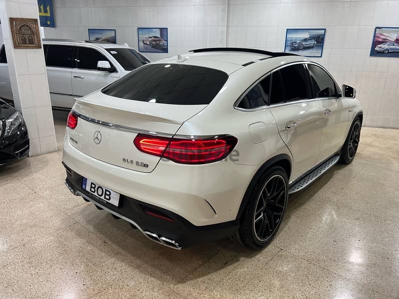Mercedes Benz GLE 63S Amg Special Car 5