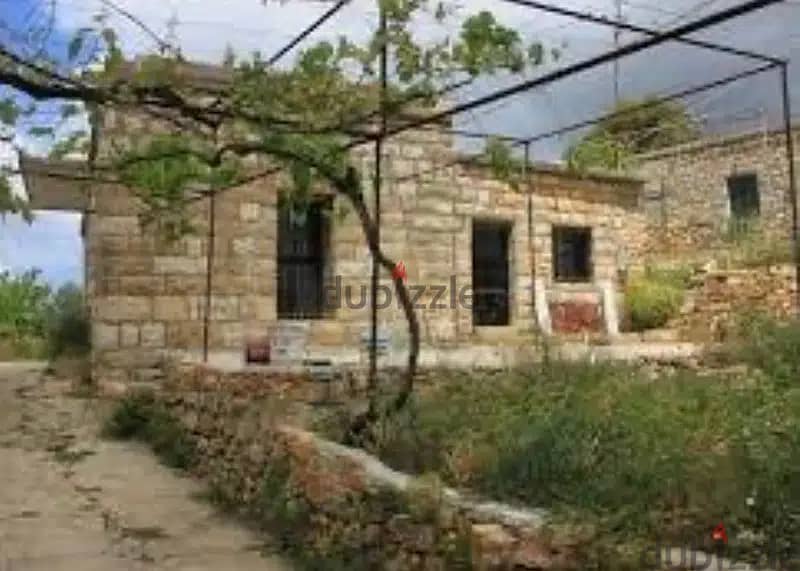 VINTAGE HOUSE + LAND IN CORNET CHAHWAN OVERLOOKING THE SEA 0