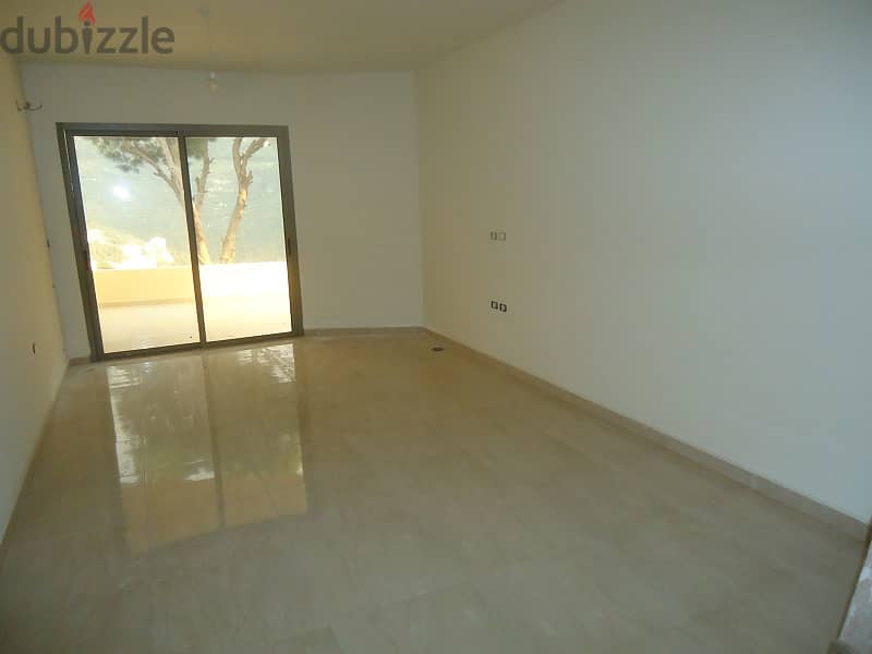 Apartment for sale in Mansourieh شقه للبيع في المنصوريه 0