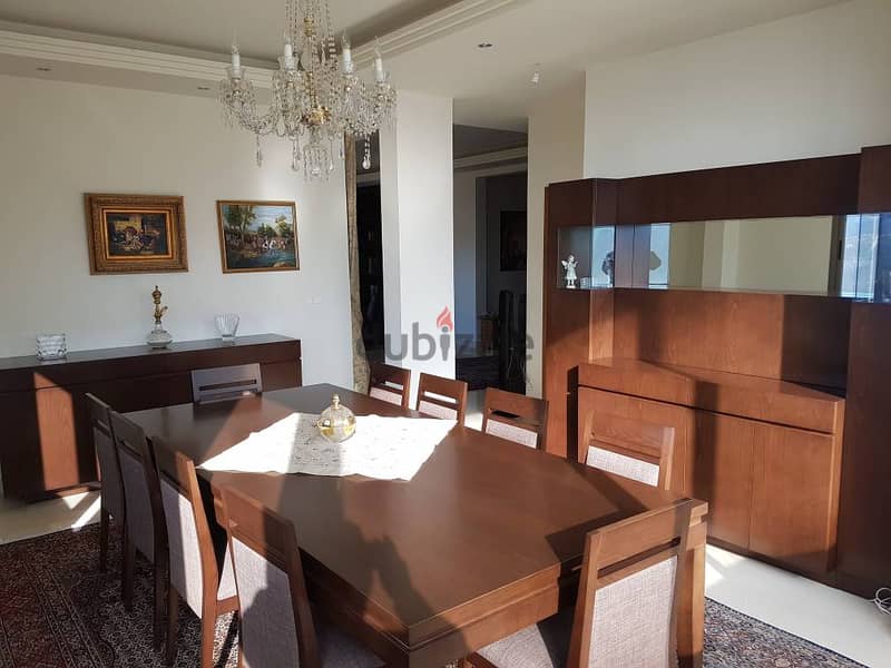 Lux 1150m2 family residence (villa)in the beautiful area Dhour Chweir 8