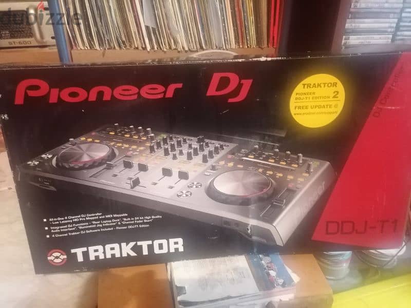 Pioneer traktor ddj-t1 brand new in box played once at home 1
