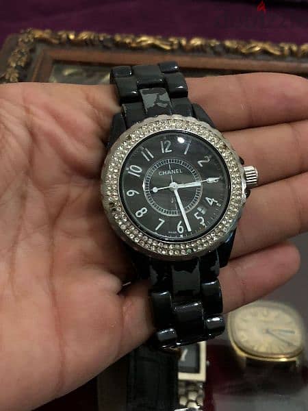 Chanel J12 AAA watch - Watches - 115548164