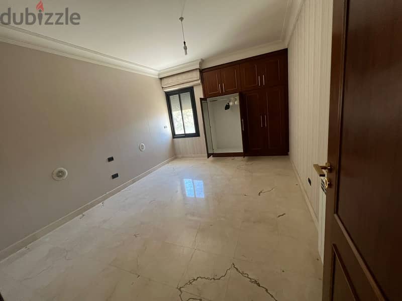 Decorated lux furnished 450m2 apartment+open sea view for sale in Adma 14