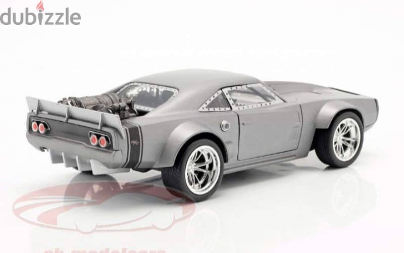 Ice Charger R/T (Fast & Furious 8) diecast car model 1:24. 2
