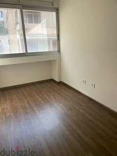 office for rent in ashrafieh 0