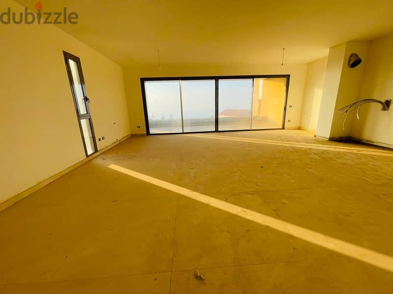 Apartment for sale in Ain Aar/ Garden/ View 4
