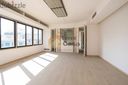 Office in achrafieh for sale prime location. Ref# 2233