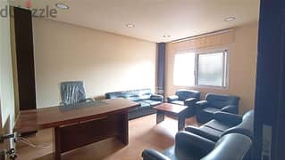 Office 100m² 3 Rooms For SALE In Adonis - مكتب للبيع #YM 0