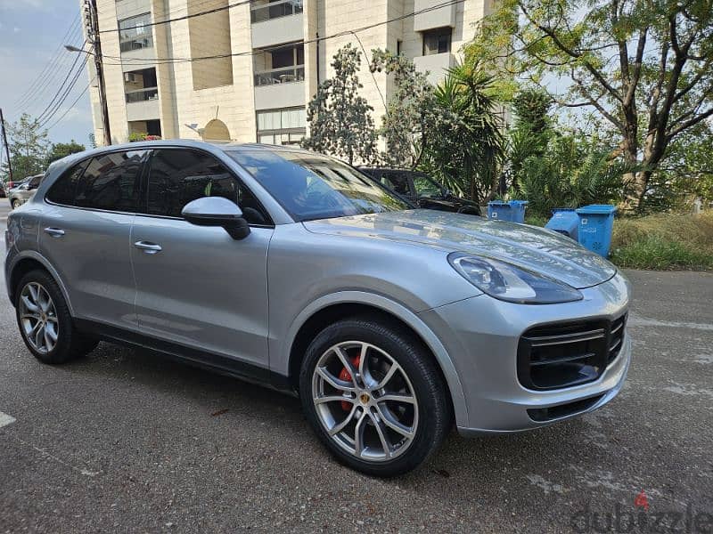 porshe cayenne 0