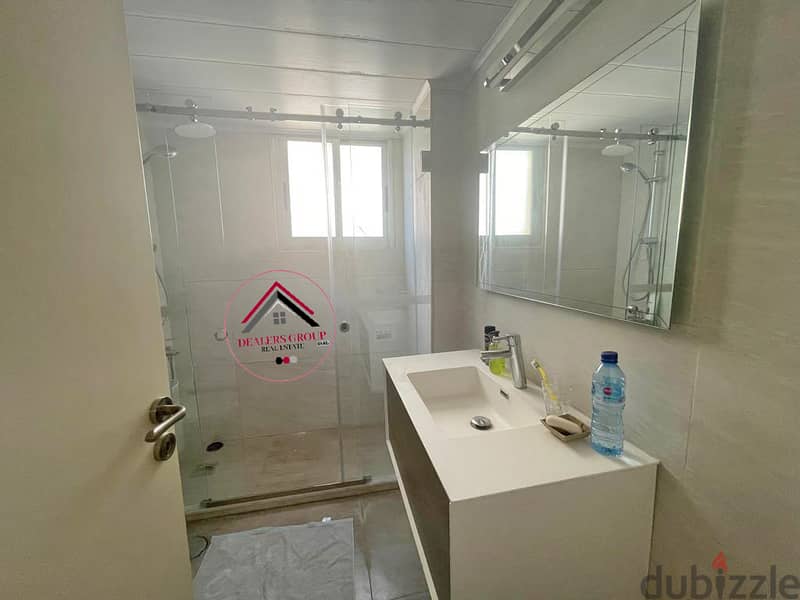 High floor apartment for sale in Ramlet el Bayda with Sea View 14