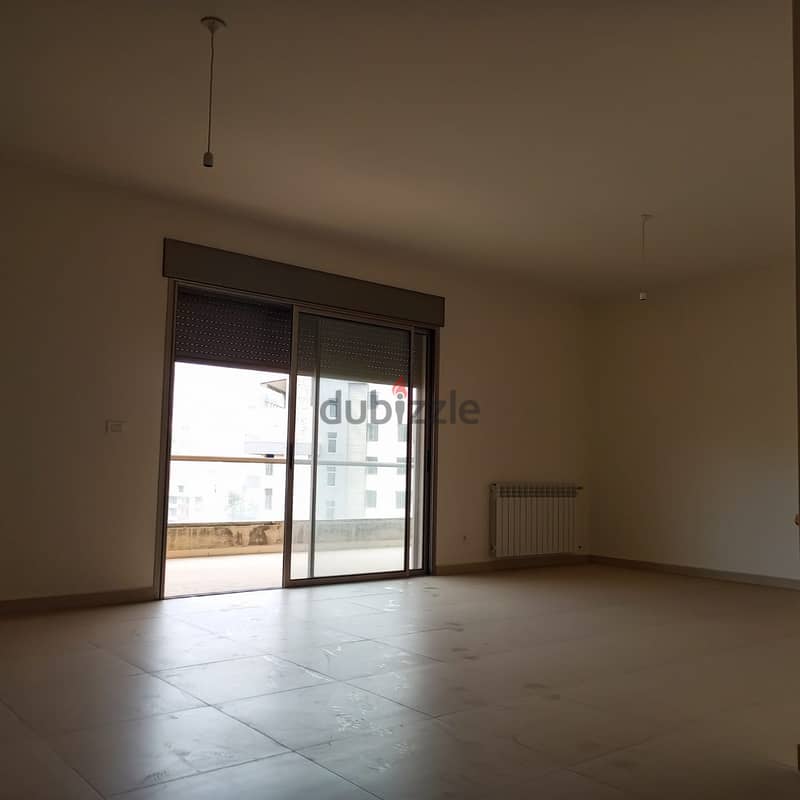 Brand new 225m2 apartment having open mountain view for sale in Zikrit 6