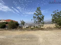 Land for Sale in Mansourieh,Bhamdoun - ارض للبيع في مجمع بحمدون