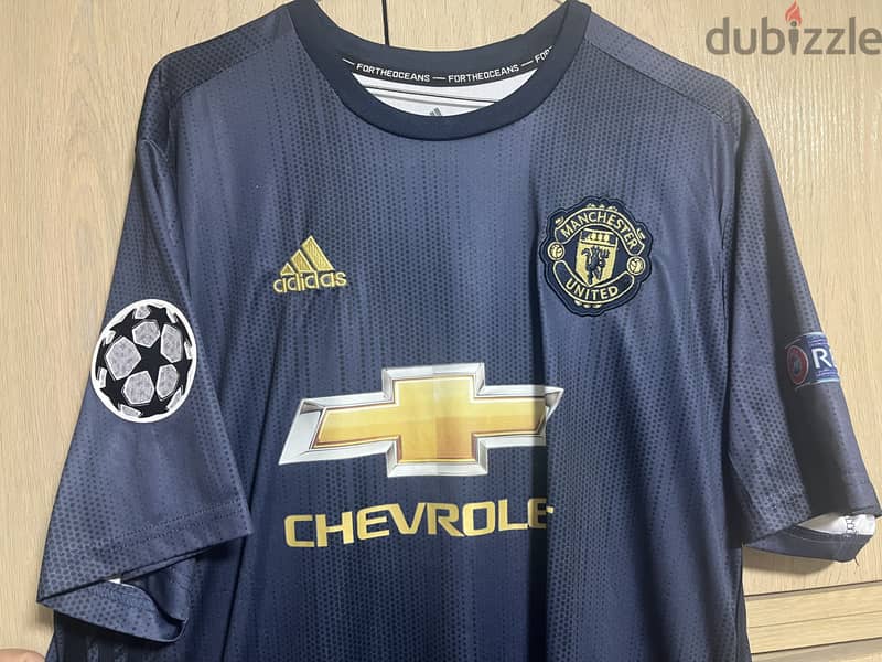 Manchester United Rashford adidas jersey 1