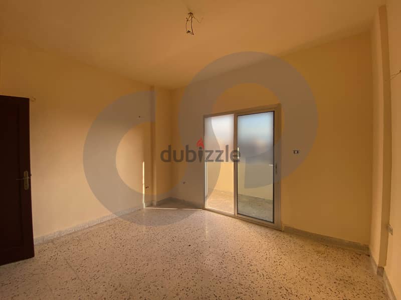 REF#HE96480 Own this cozy apartment in the heart of Burj Al Barajina. 4