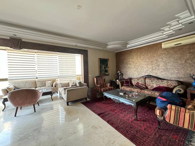Apartment For Rent in Ain al-Mraiseh شقة للإيجار في عين مريسه 1