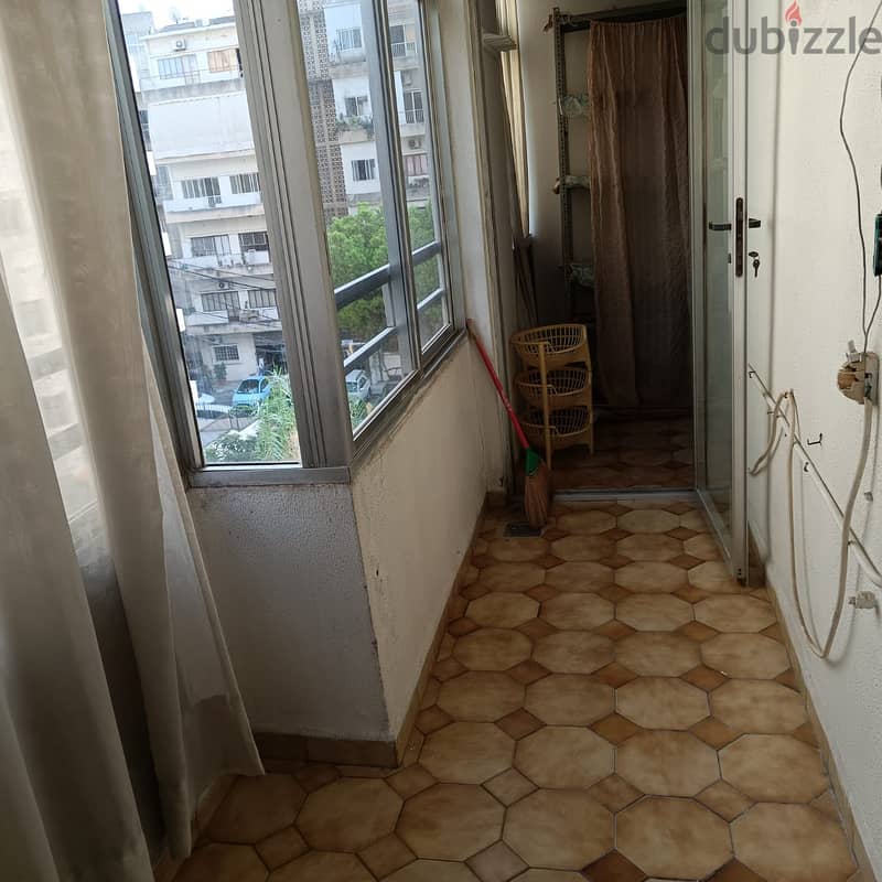 Furnished 200m2 apartment having open view for sale in Naccache 5