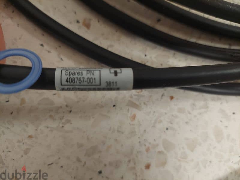 HP External Mini SAS Cable 2.0m (PN: 408767-001) 1