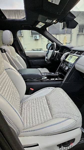 Land Rover Discovery HSE Dynamic 7