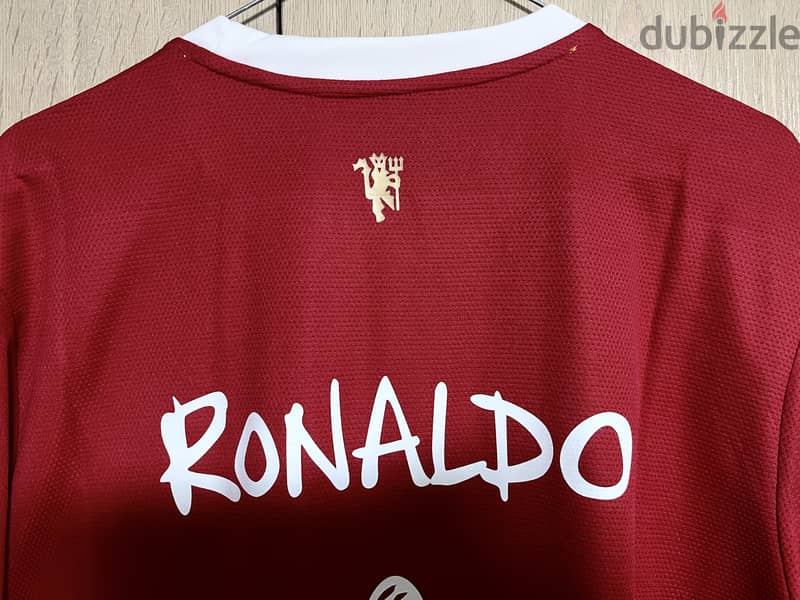 Manchester United Ronaldo CR7 is back limited edition adidas jersey 7